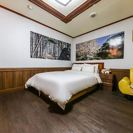 Pine Motel Poljong Kültér fotó