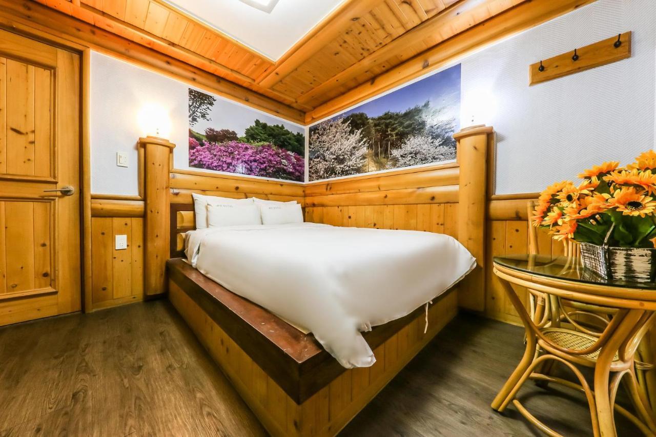 Pine Motel Poljong Kültér fotó